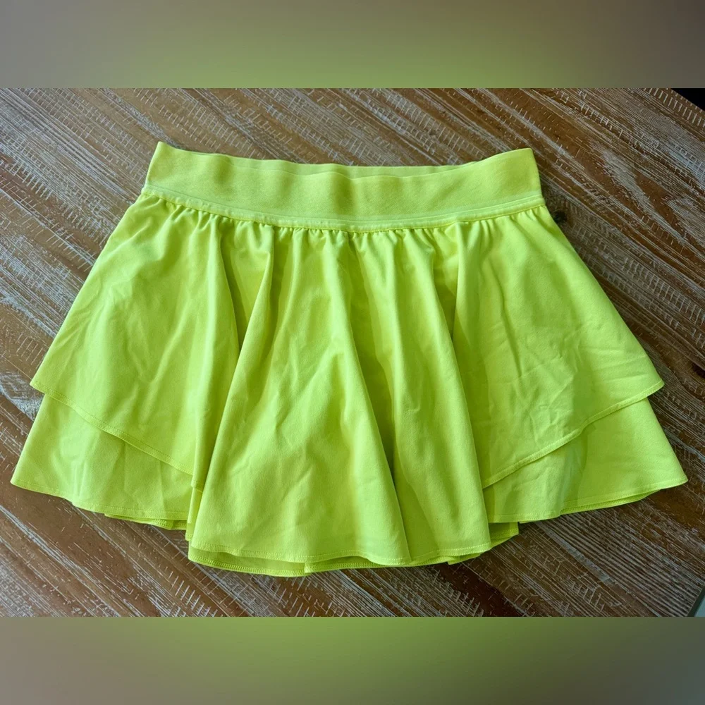 Lululemon Court Rival High-Rise Slirt, Neon Yellow, tennis skirt, 10 large - Picture 2 of 4